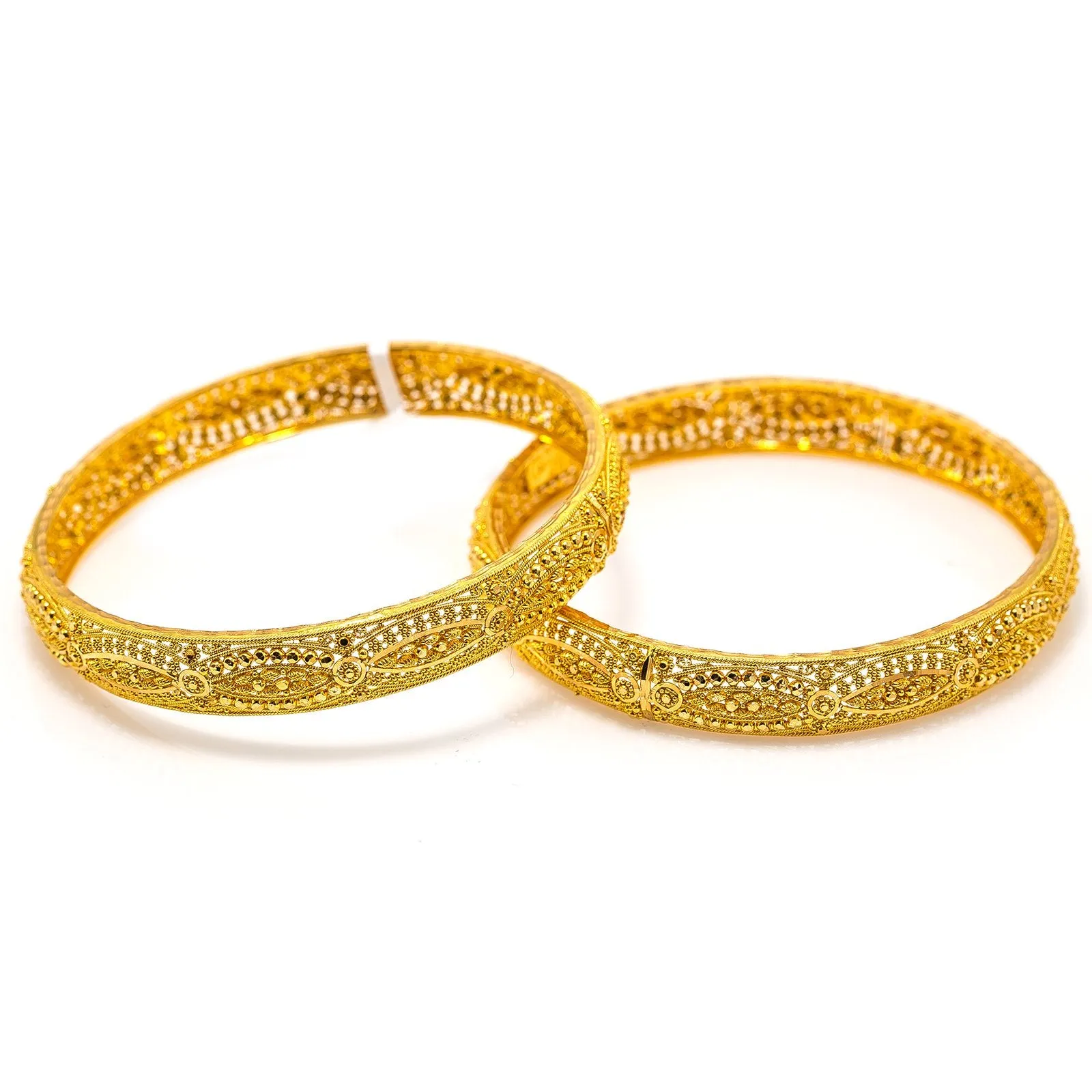 22K Yellow Gold Bangle W/ Beaded Filigree & Eyelet Details