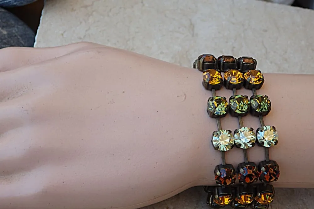 Antique style bracelet