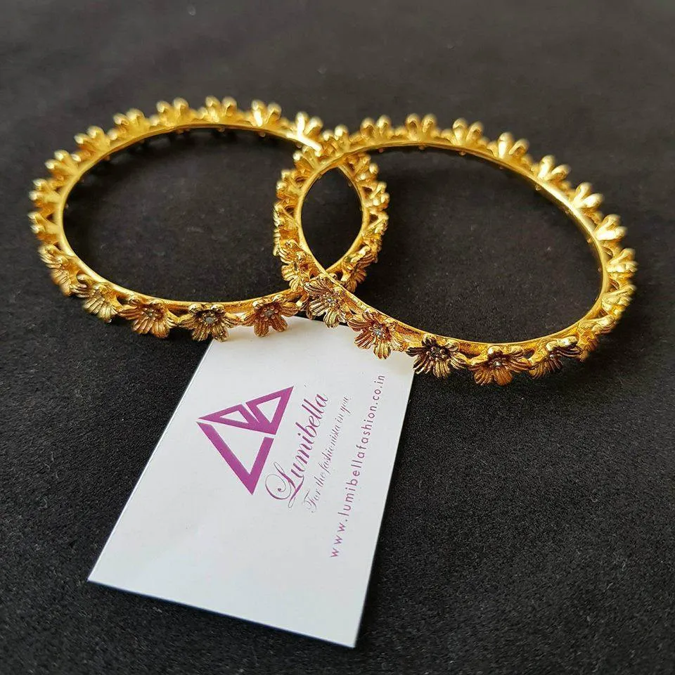 Antique style floral patterned Bangles  2*4