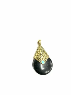 Black Metal Cap Pendant