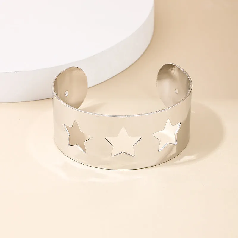 Exaggerated Hollowed Five-Pointed Star Women's Bracelet - Vienna Verve Collection