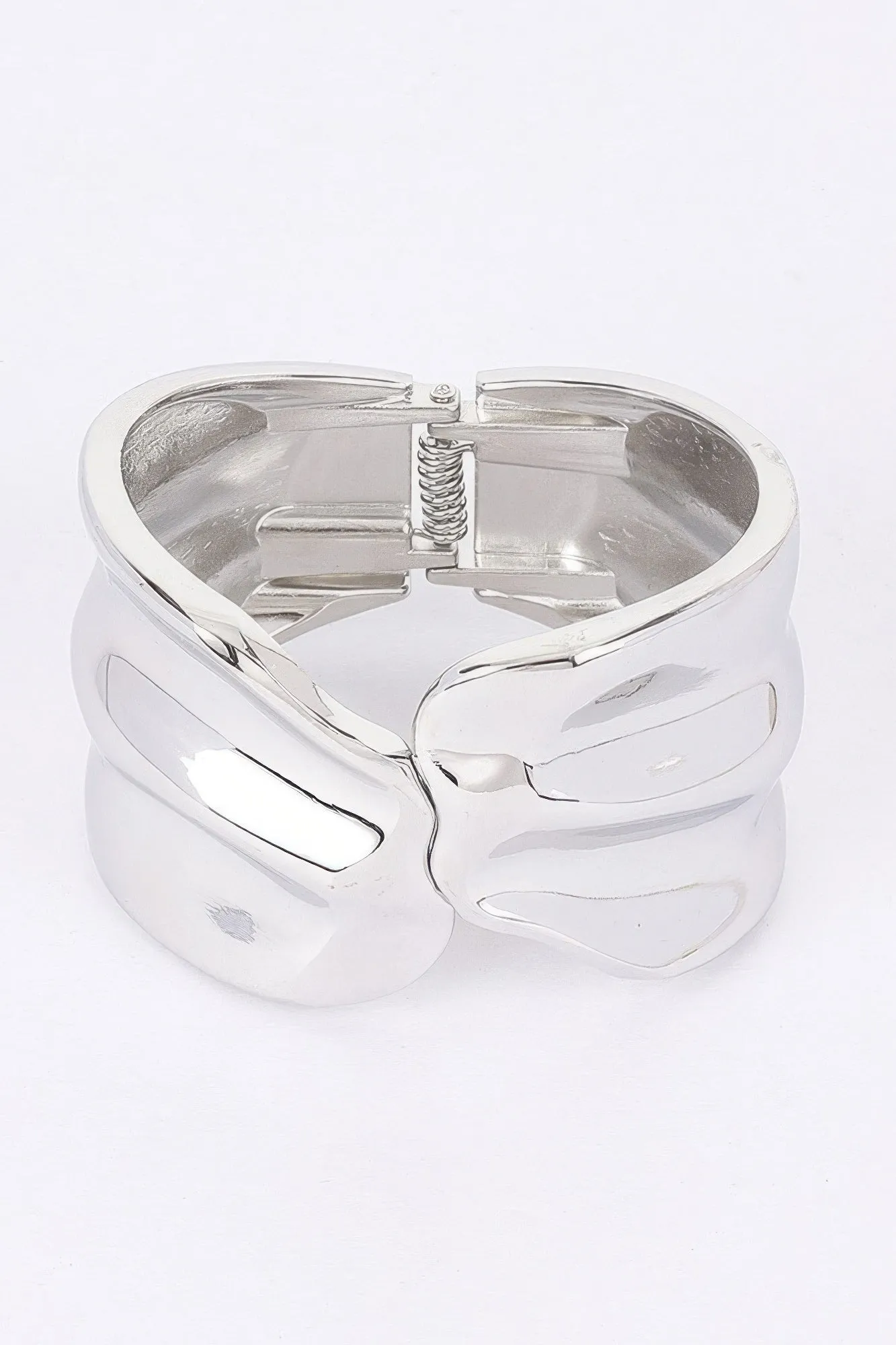 Golden Circle Elegance Bracelet