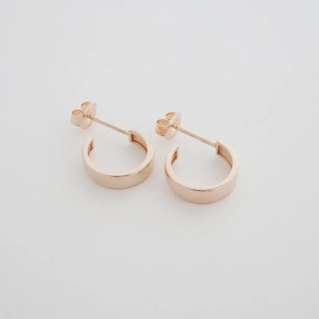 Huggie Hoops, 14k Gold