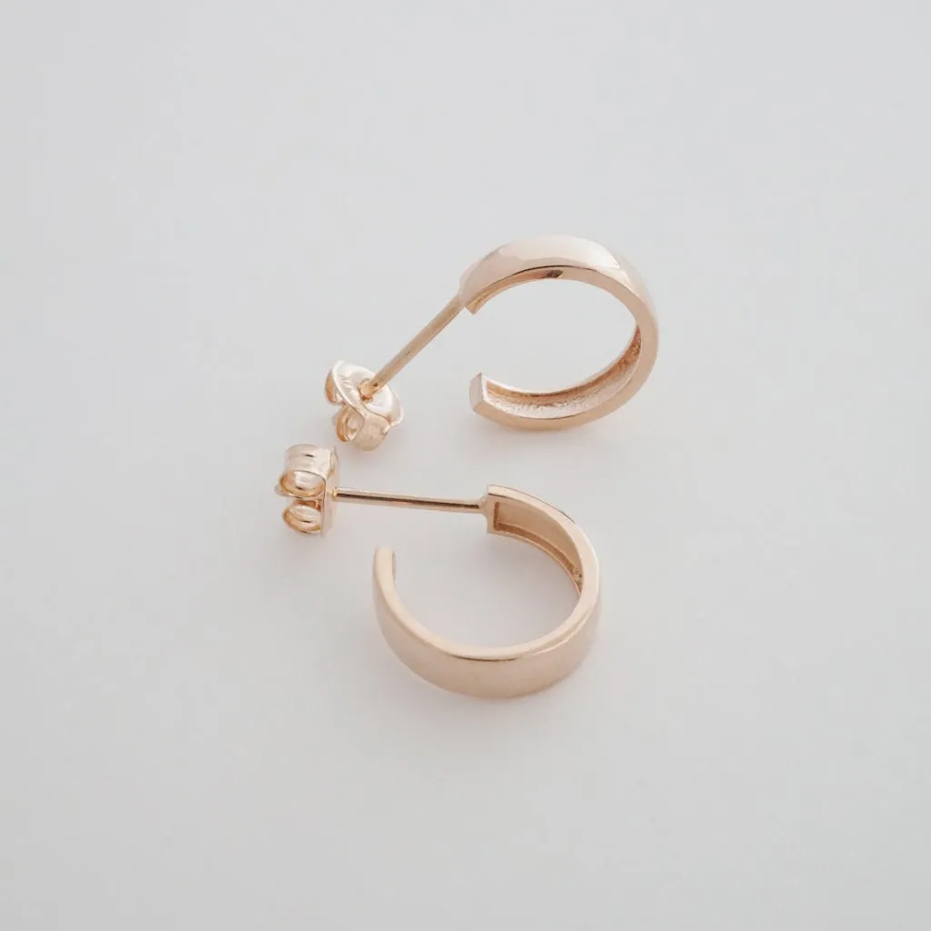 Huggie Hoops, 14k Gold