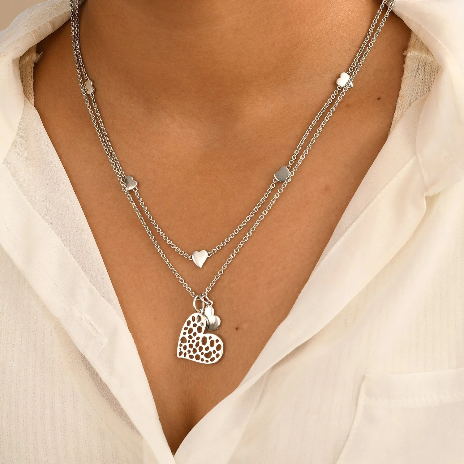 Lattice Heart Charm Necklace   Ouro Floating Heart Charm Bracelet in 9K Gold