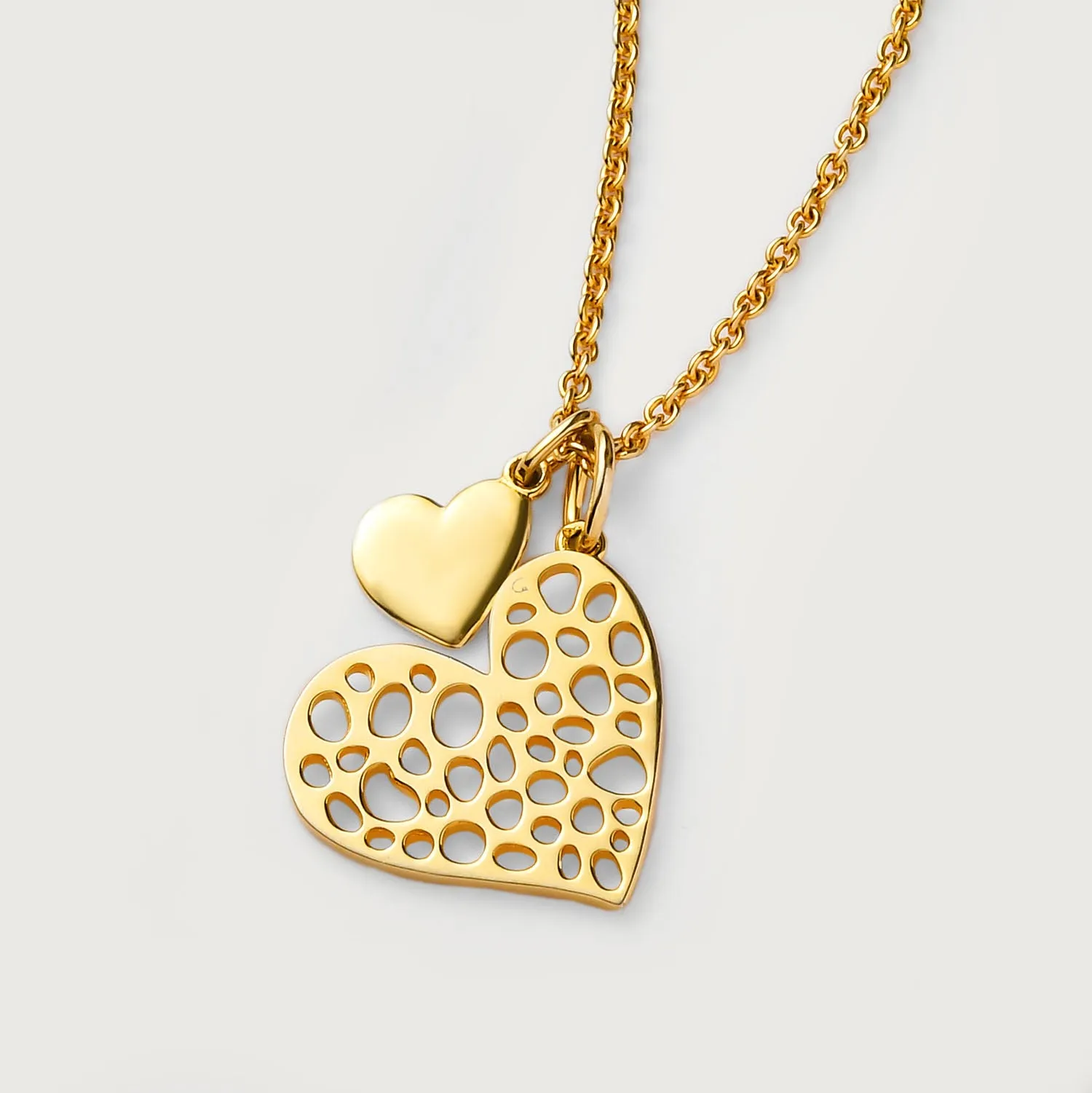 Lattice Heart Charm Necklace   Ouro Floating Heart Charm Bracelet in 9K Gold