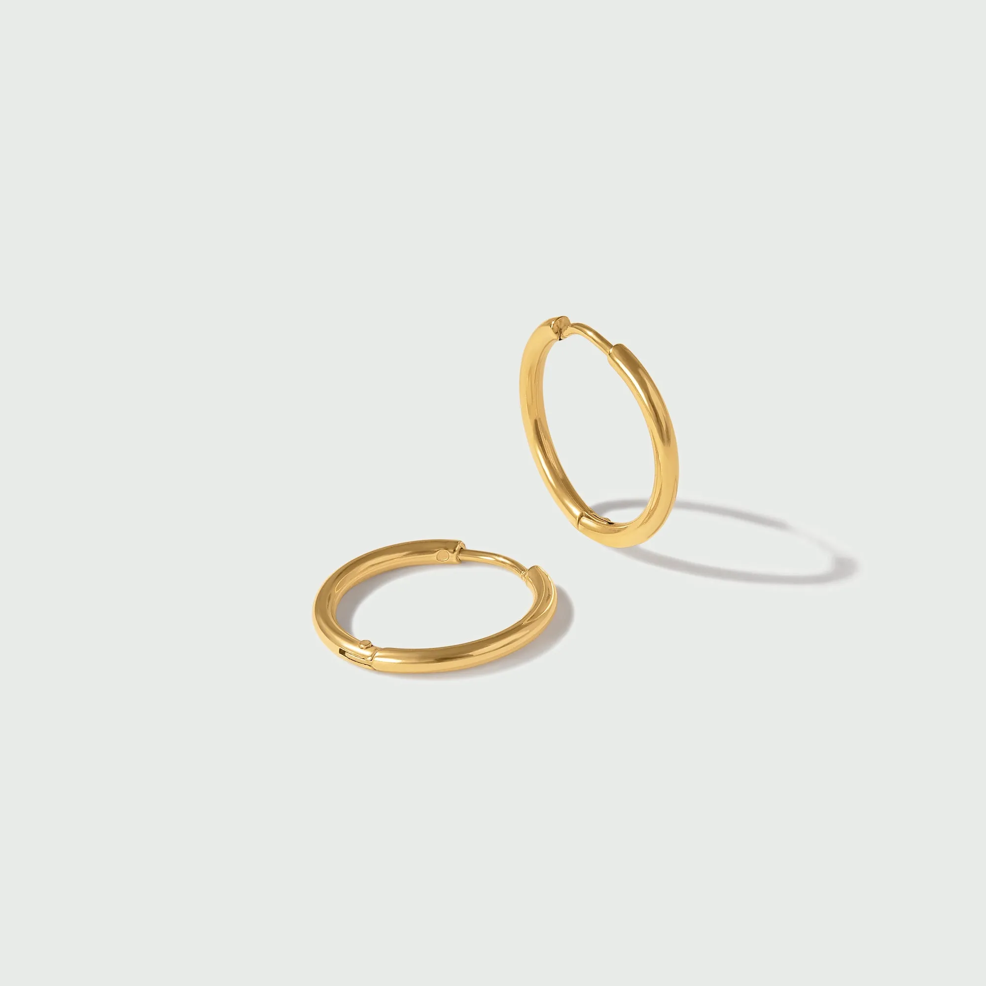 LUXE Mid-Size Hoop Earrings - Gold