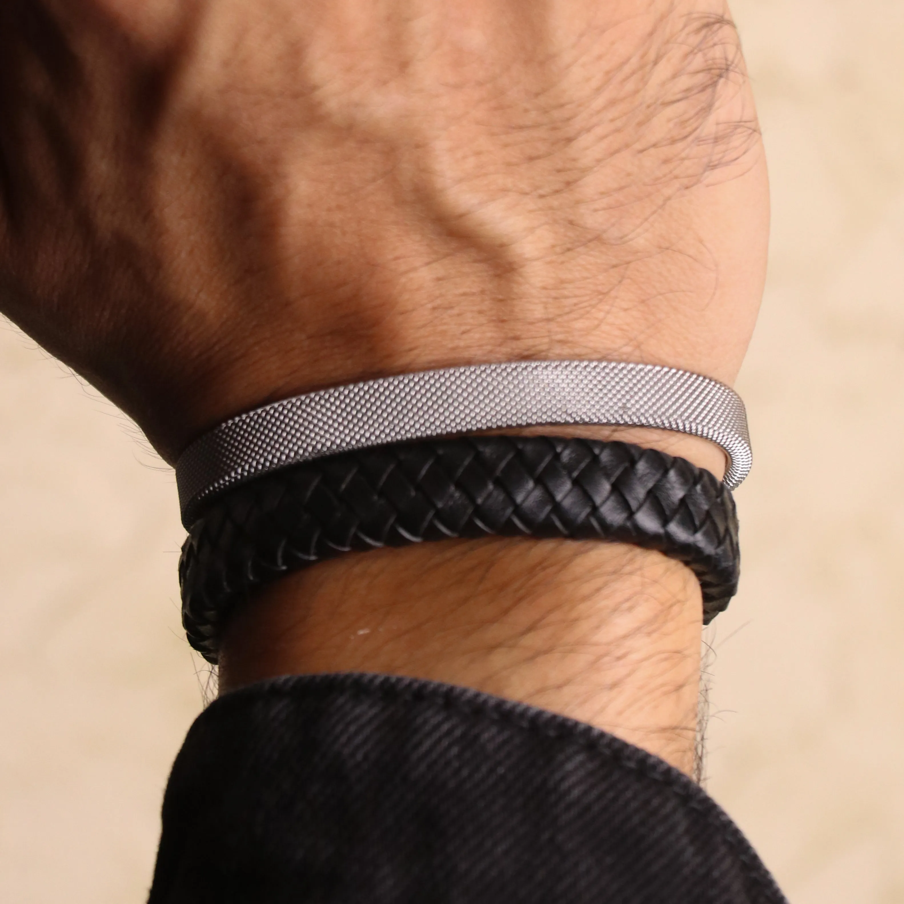Mesh patterned Cuff Silver finish