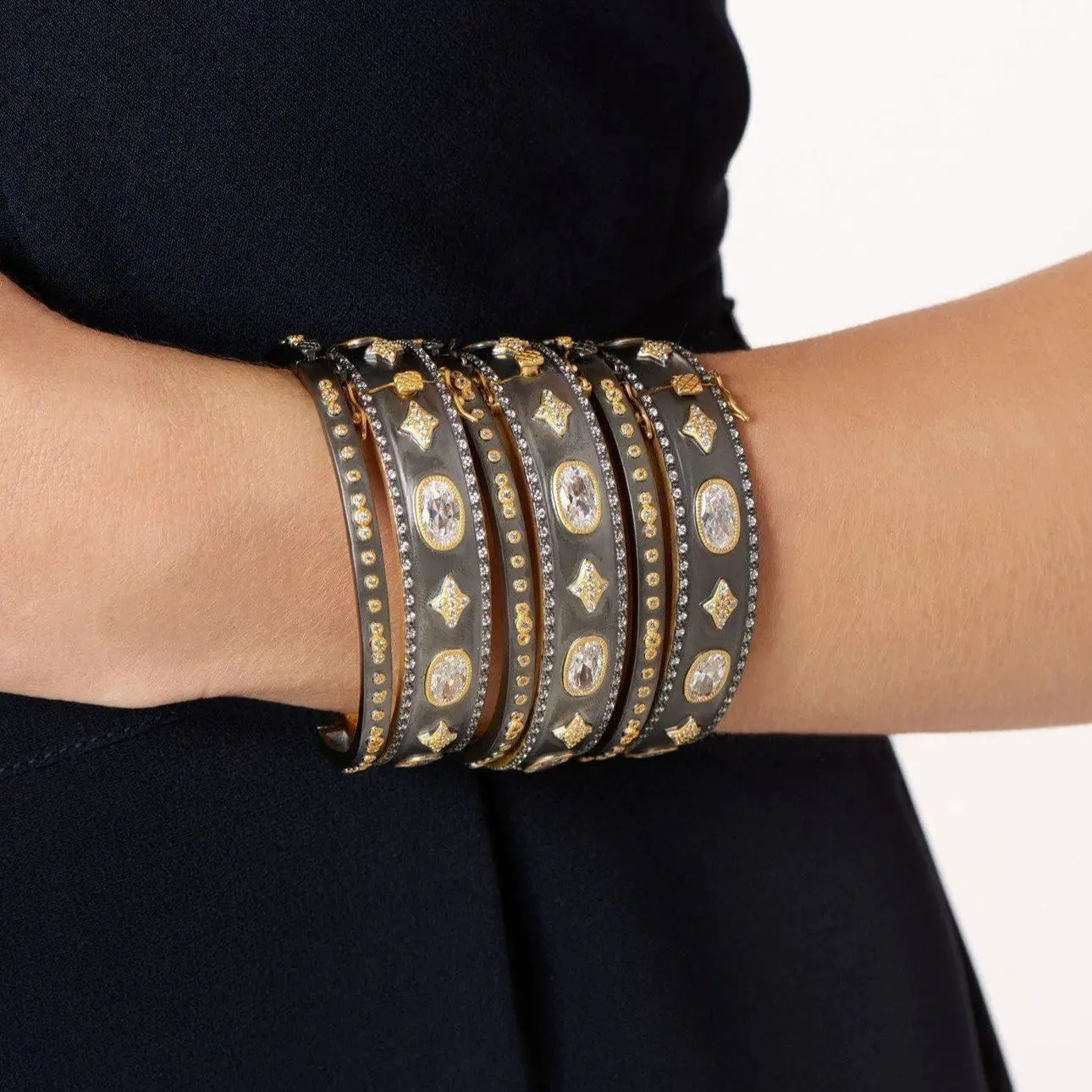 OH SO GORGEOUS Wide Hinge Bangle