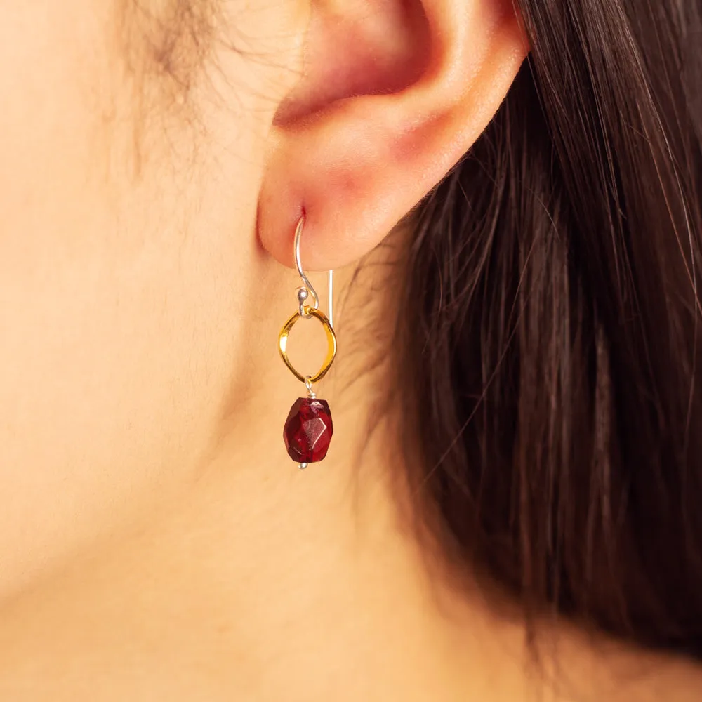 Orbit Earrings in Garnet
