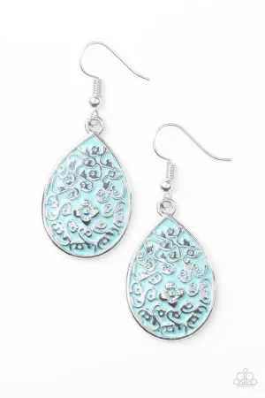 Paparazzi Earring ~ Flirty Flower Girl - Blue