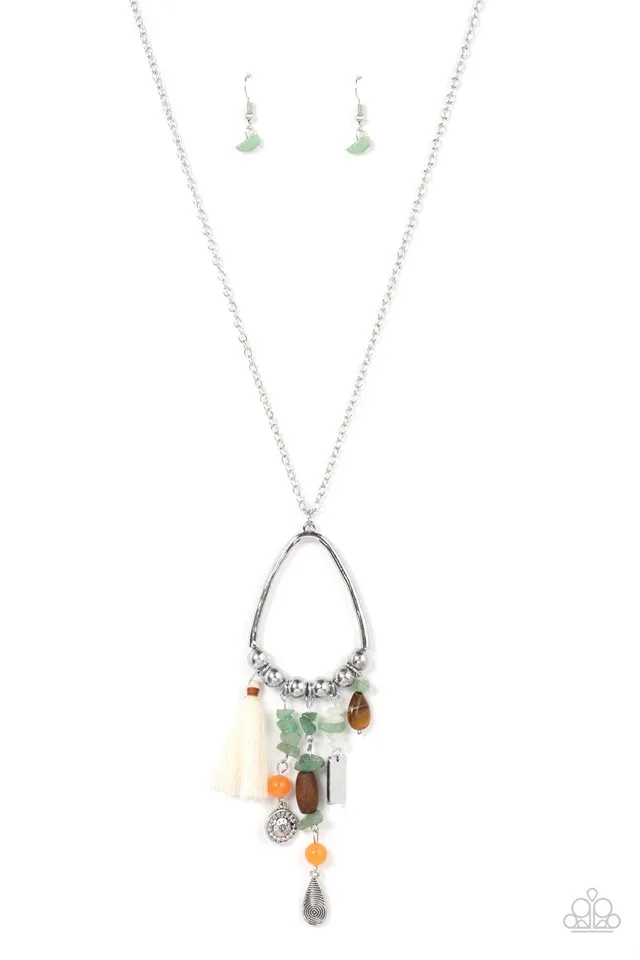 Paparazzi Necklace ~ Listen to Your Soul - Green