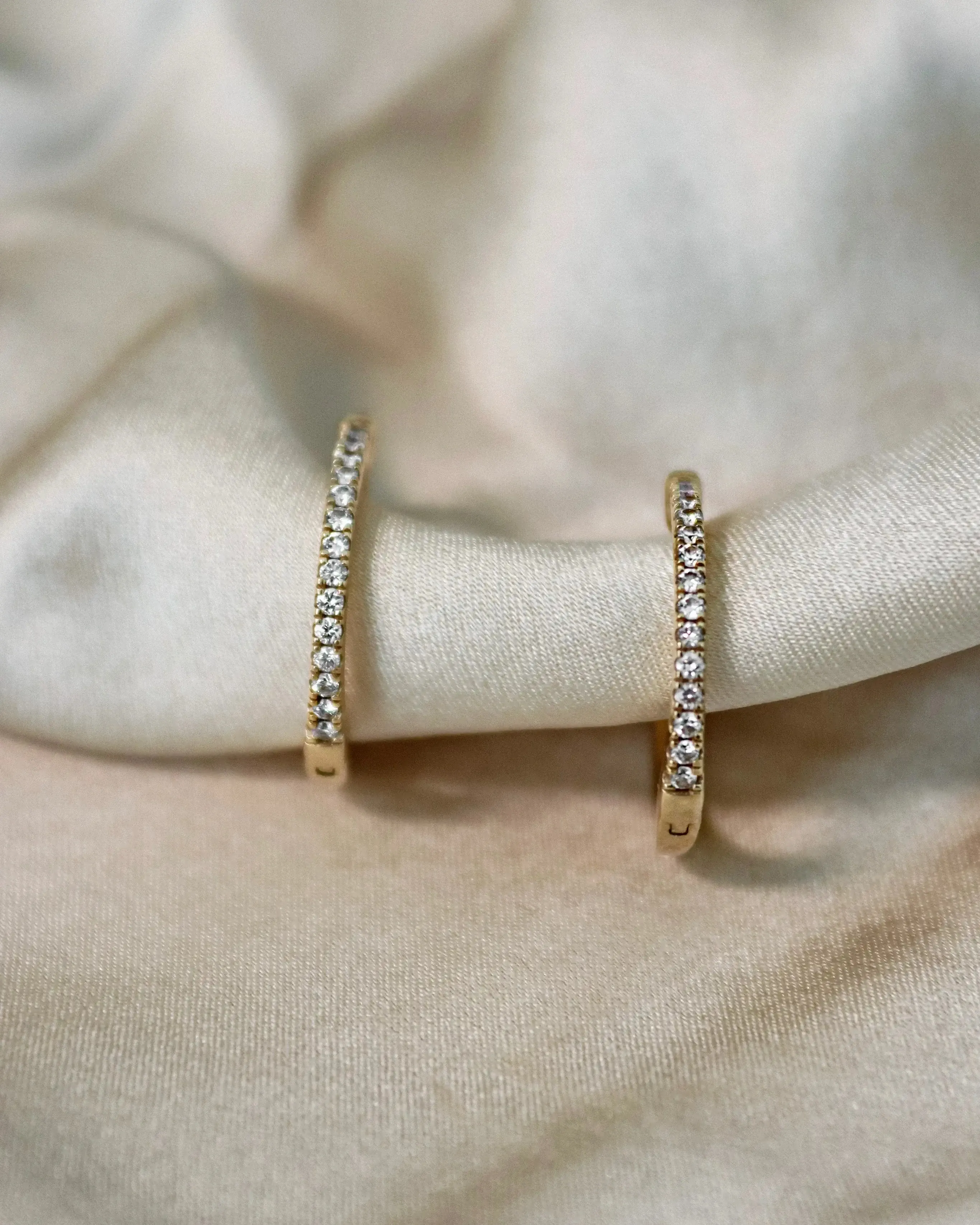 Pavé Hoops