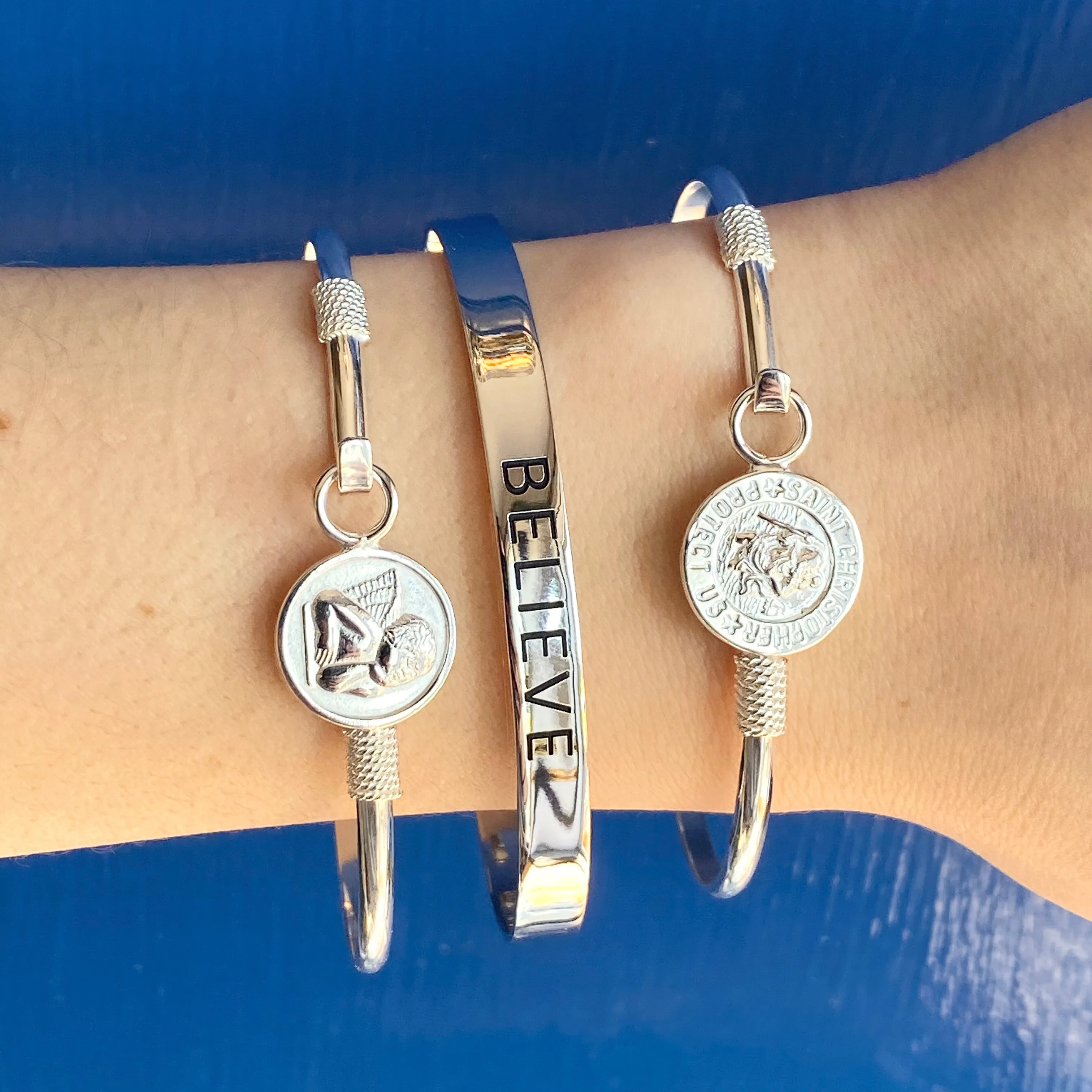 Sterling Silver Polished St Christopher Medal Thin Bangle Bracelet