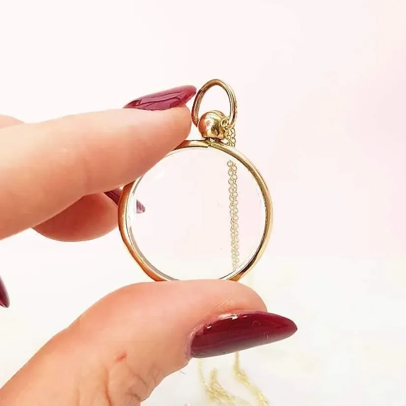 Vintage 1960s Gold Tone Glass Locket Necklace