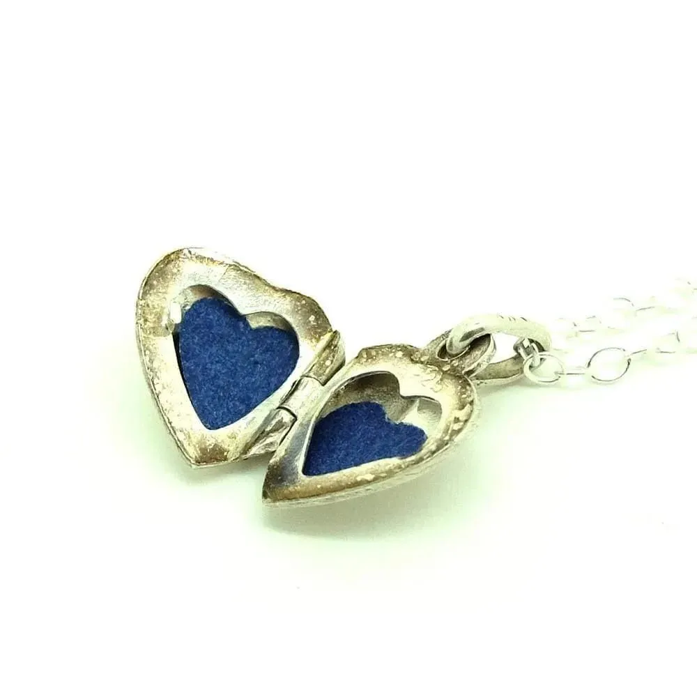Vintage 1960s Silver Heart Engraved Locket Necklace