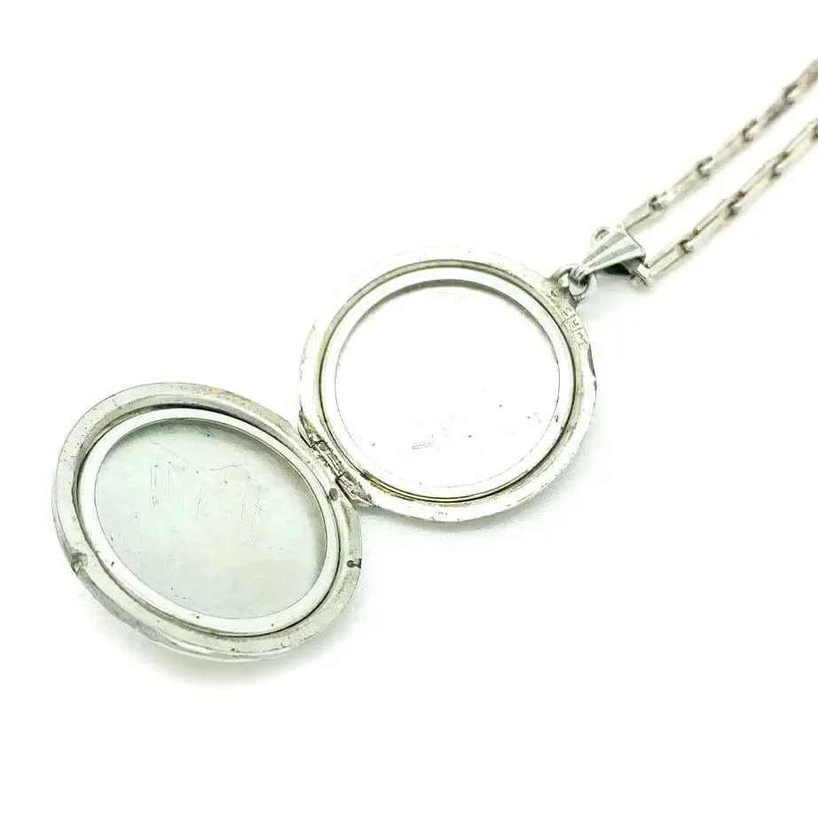 Vintage 1960s Silver Round Locket Necklace